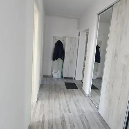 Apartament 2 Osiei Apartment *